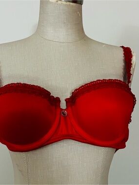 Tommy Hilfiger Red Lace-Trim Balconette Bra